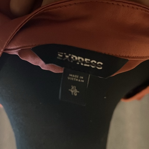 Blouse. Burnt orange - Picture 6 of 6